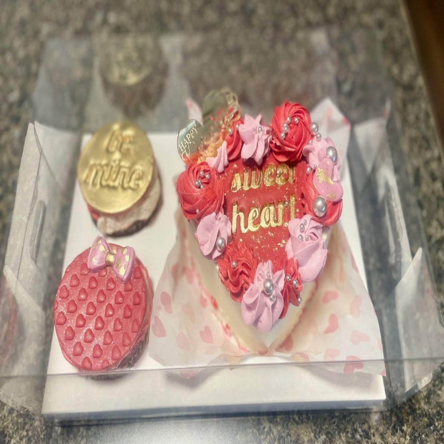 Mini 5" Cake with 2 Cupcakes (Local Pick Up Only)