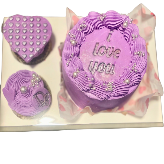 Mini 5" Cake with 2 Cupcakes (Local Pick Up Only)